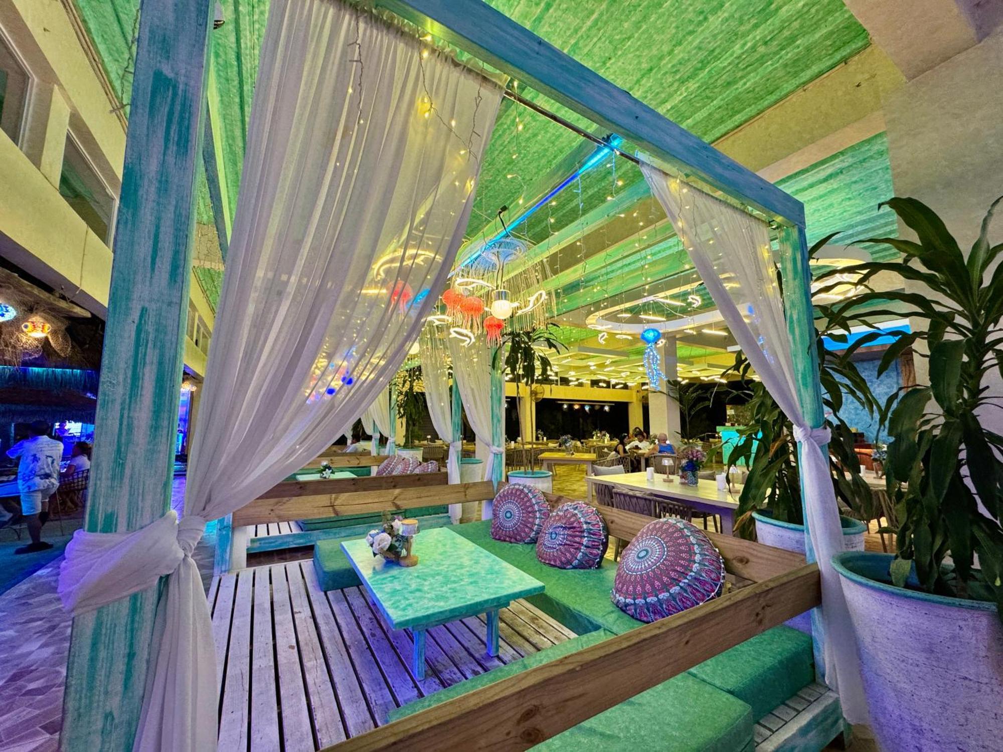 Casa Pilar Beach Resort Manoc-Manoc Zewnętrze zdjęcie