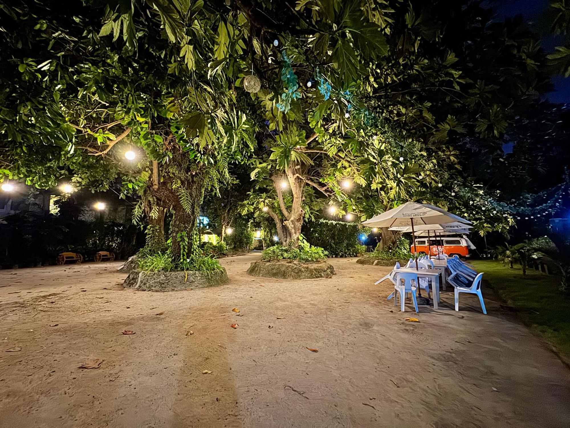 Casa Pilar Beach Resort Manoc-Manoc Zewnętrze zdjęcie