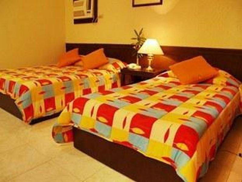 Casa Pilar Beach Resort Manoc-Manoc Zewnętrze zdjęcie