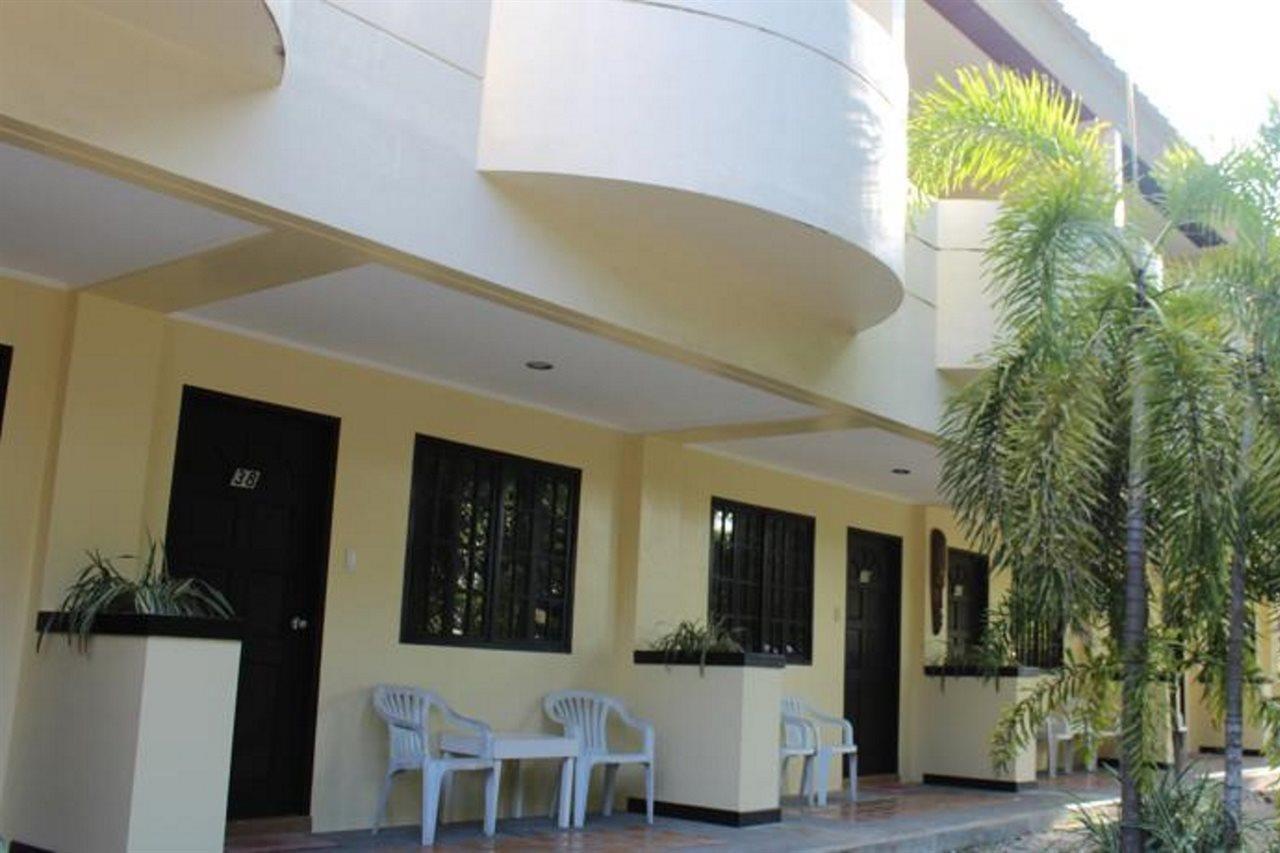 Casa Pilar Beach Resort Manoc-Manoc Zewnętrze zdjęcie